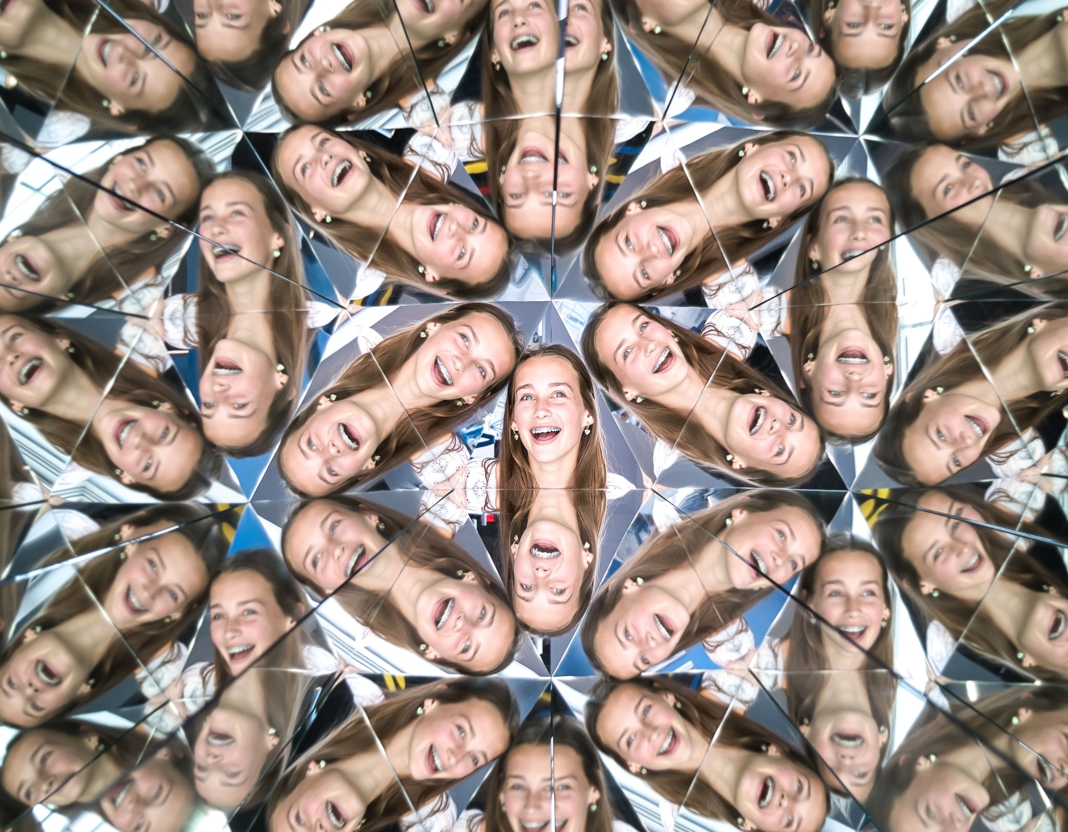 museum der illusionen_kaleidoskop_girl