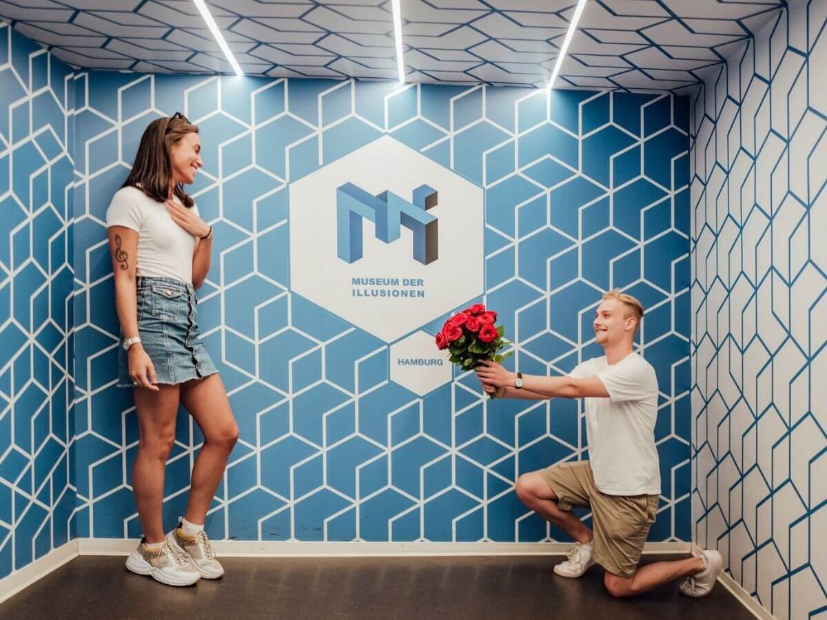 Museum der Illusionen Hamburg Paare