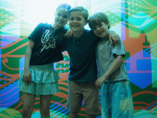 museum_der_illusionen_hamburg_kinder_color_room (1)