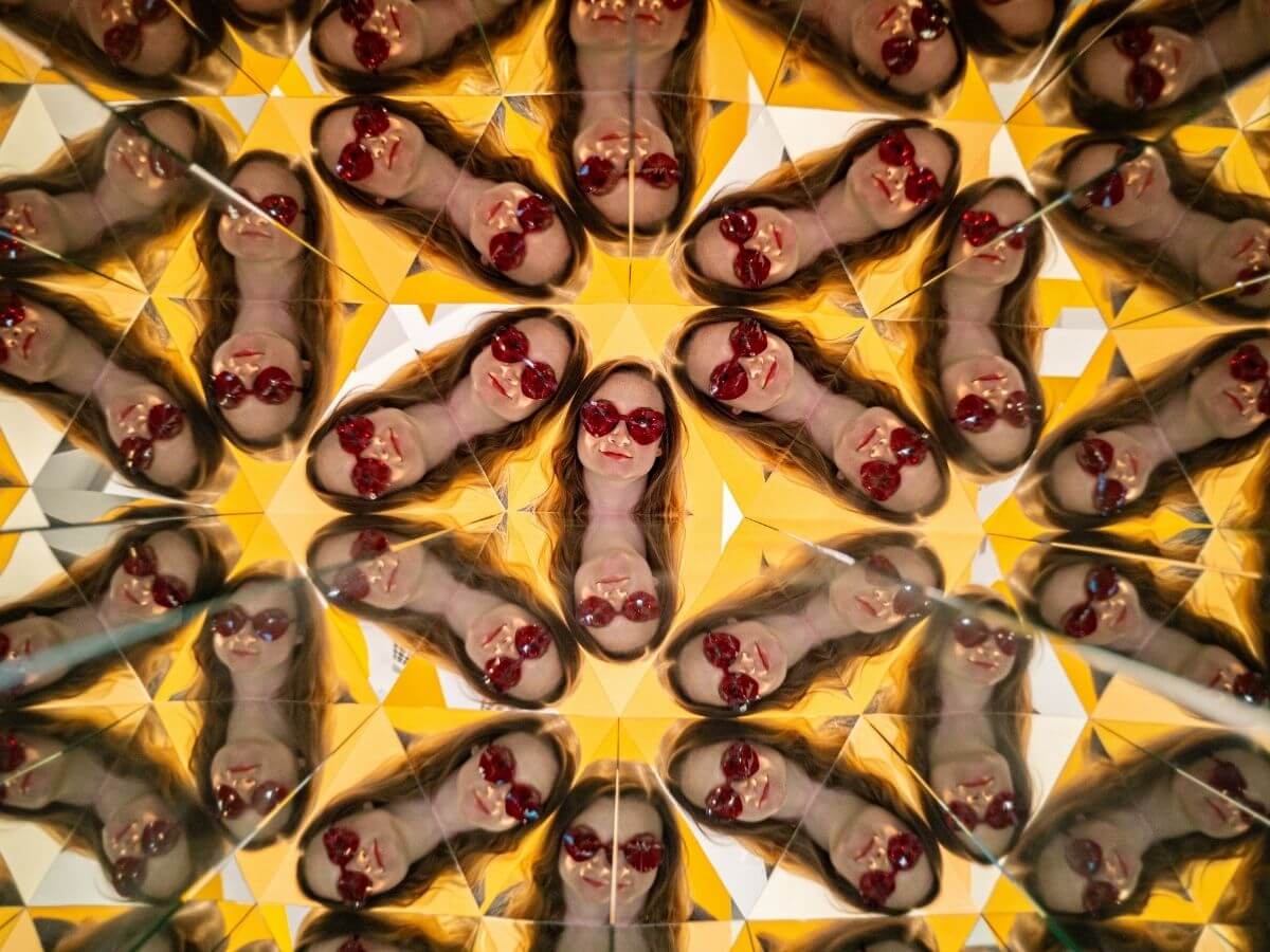 museum der illusionen hamburg aktivität sommer